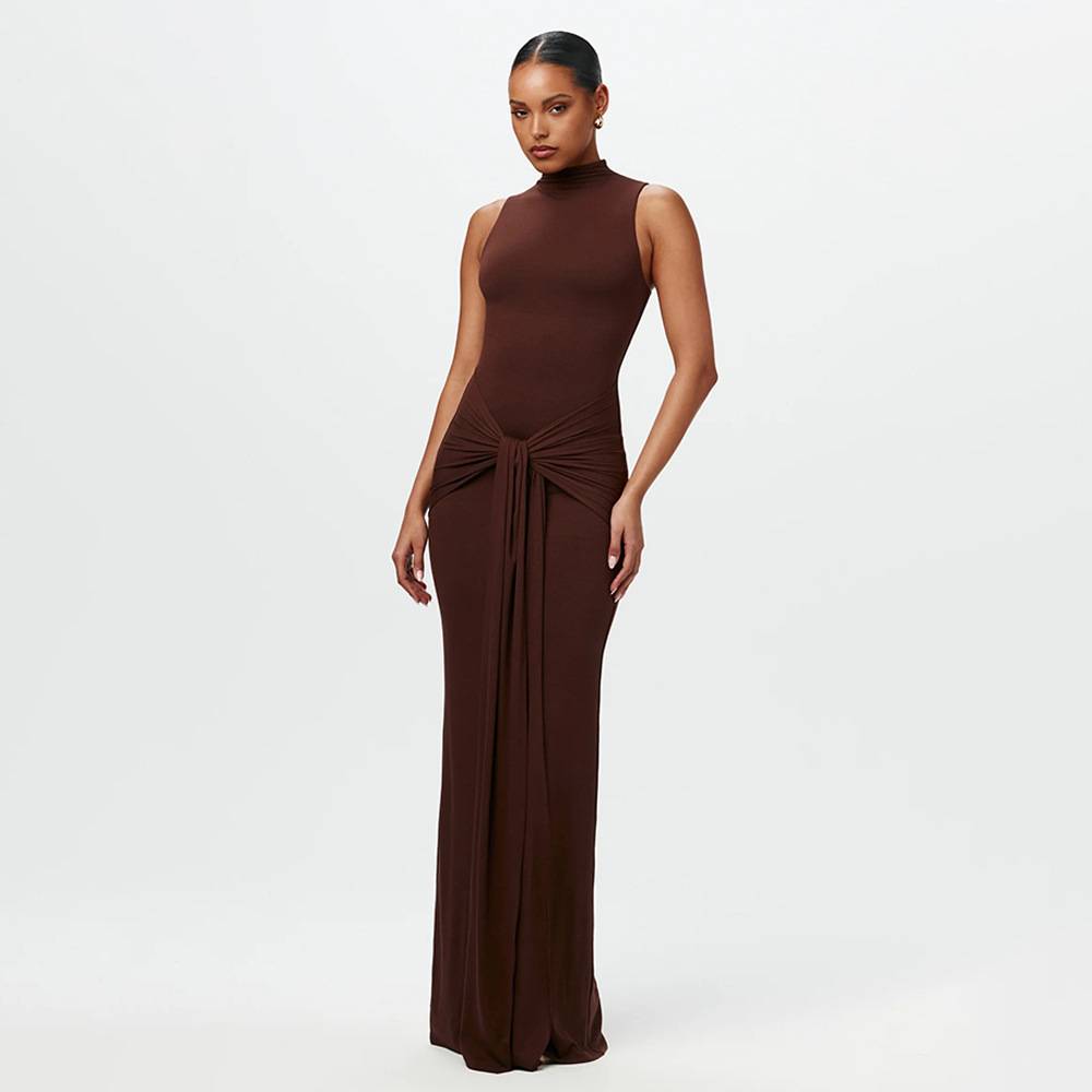 Calista - Elegante abito lungo annodato in chiffon fluido