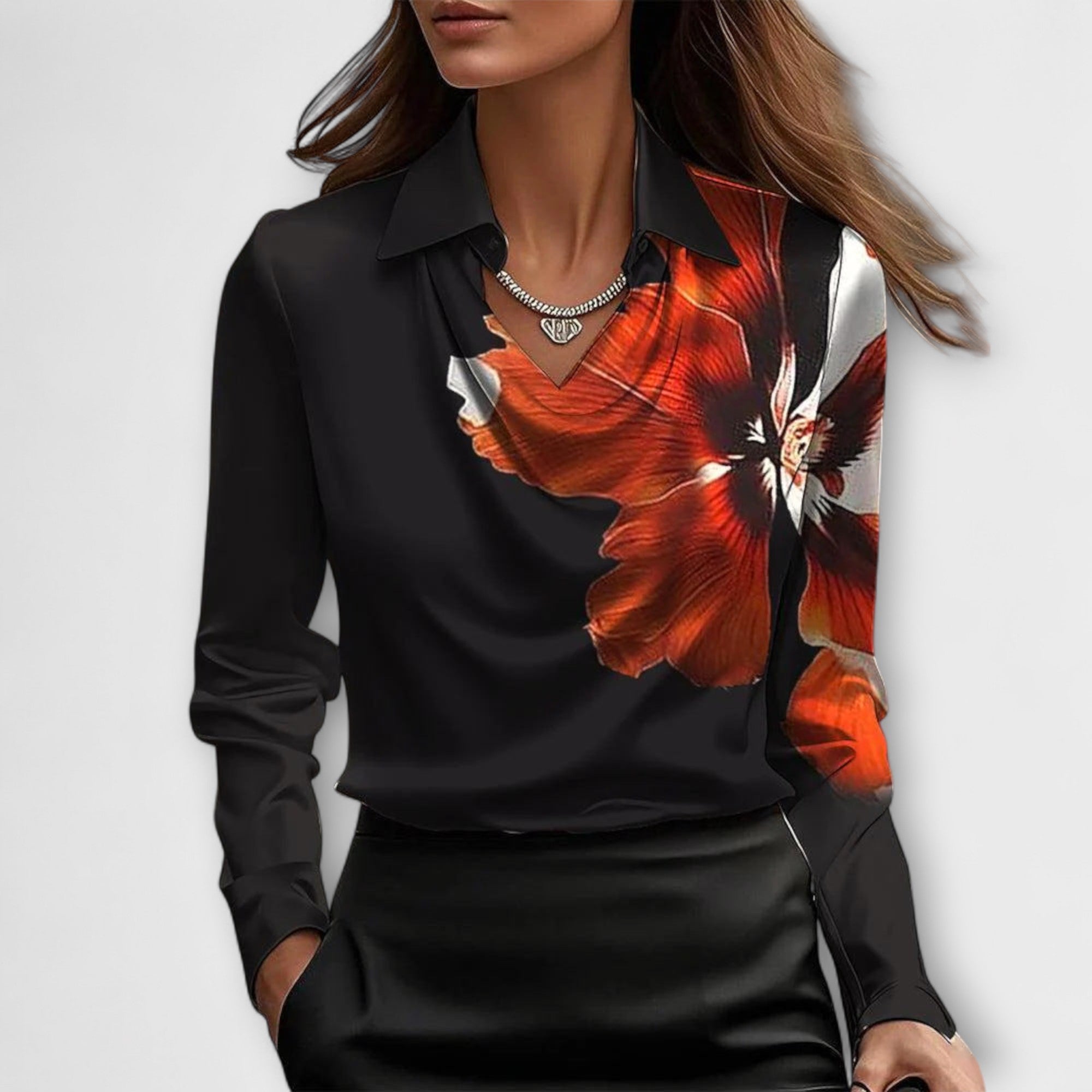 Camicia lucida con colletto arricciato
