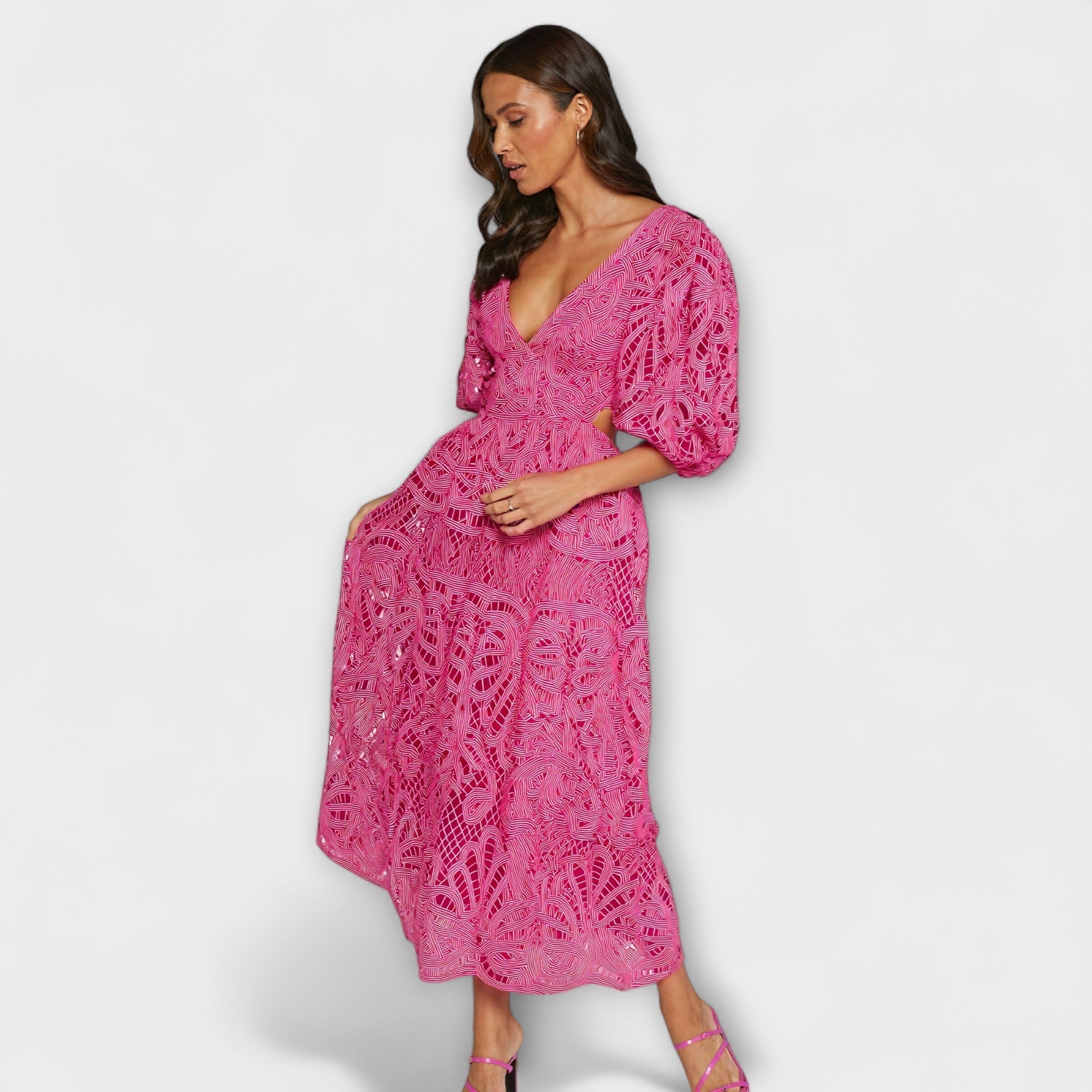 Abito elegante con dettagli delicati
