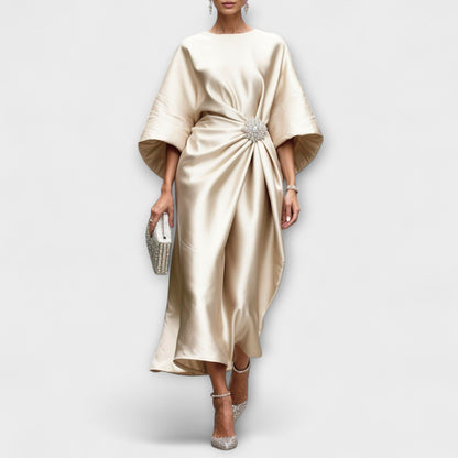 Abito lungo in satin lucido