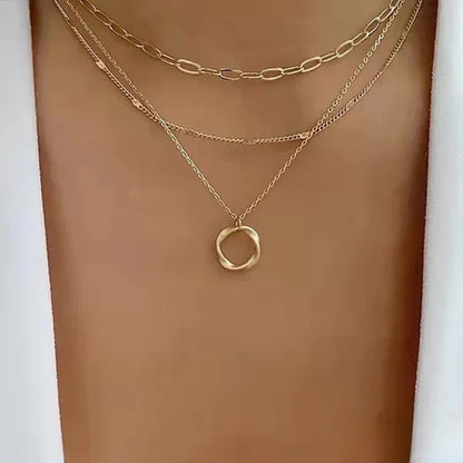 Collana a strati in oro retro
