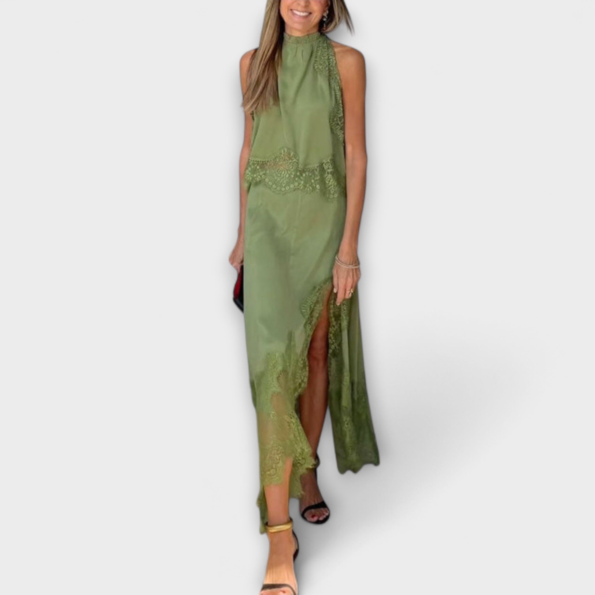Kaia - Blusa in satin con pizzo e scollo plissettato nel set