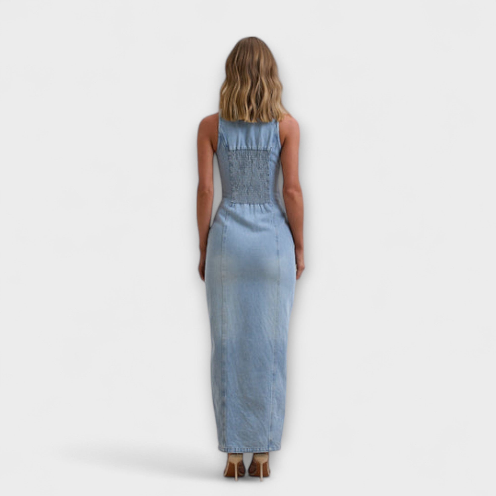 Lacey - Maxidress in Denim Lavaggio Medio