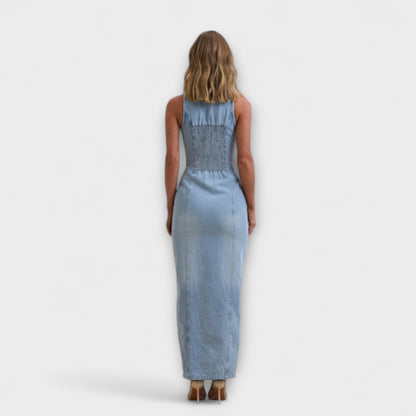 Lacey - Maxidress in Denim Lavaggio Medio