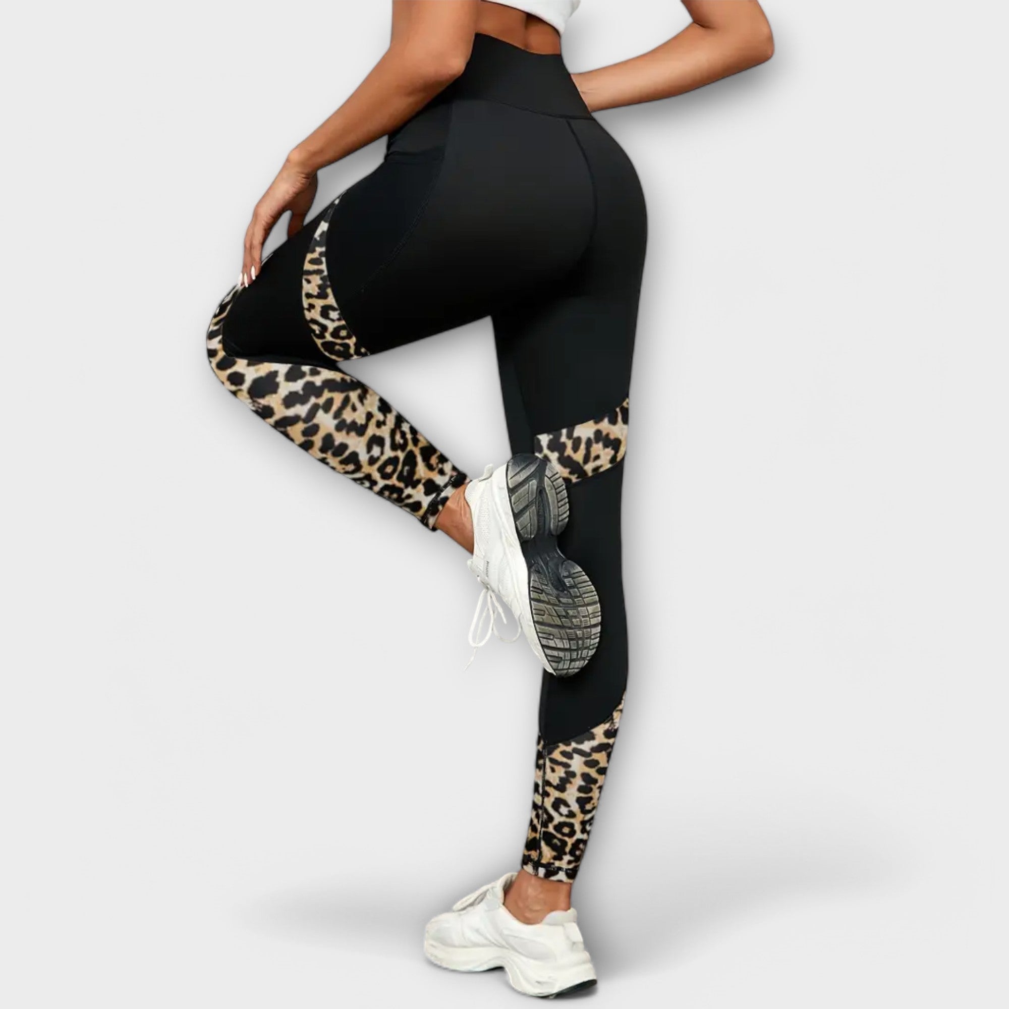 Pantaloni da allenamento a vita alta con motivo leopardato