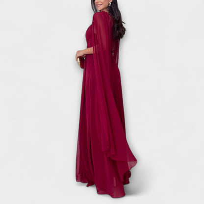 Mabel - Elegante Maxidress con maniche a cappotto e spacco alto
