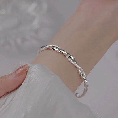 Bracciale in argento intrecciato