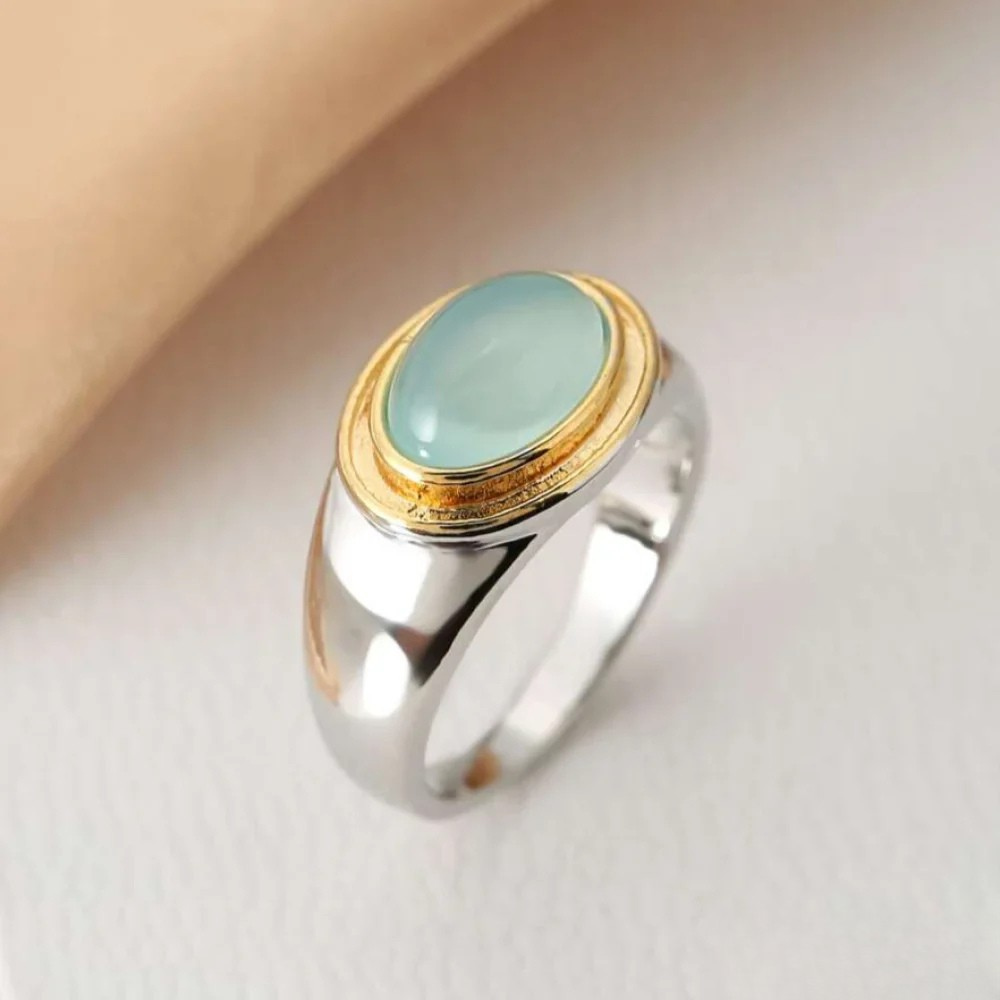 Anello Retro in Pietra di Luna Verde