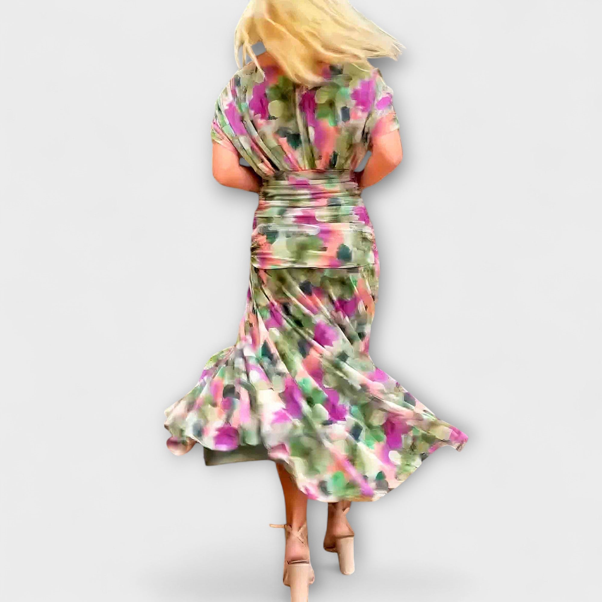 Aurora - Elegante Abito Maxy con Scollatura a V