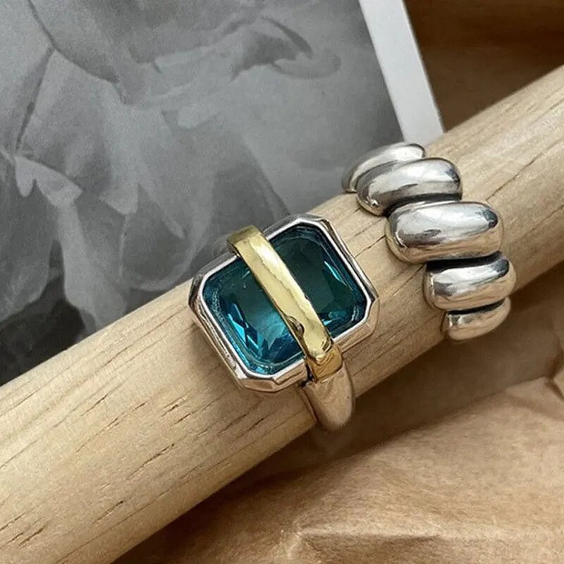 Anello in Argento con Zircone Blu