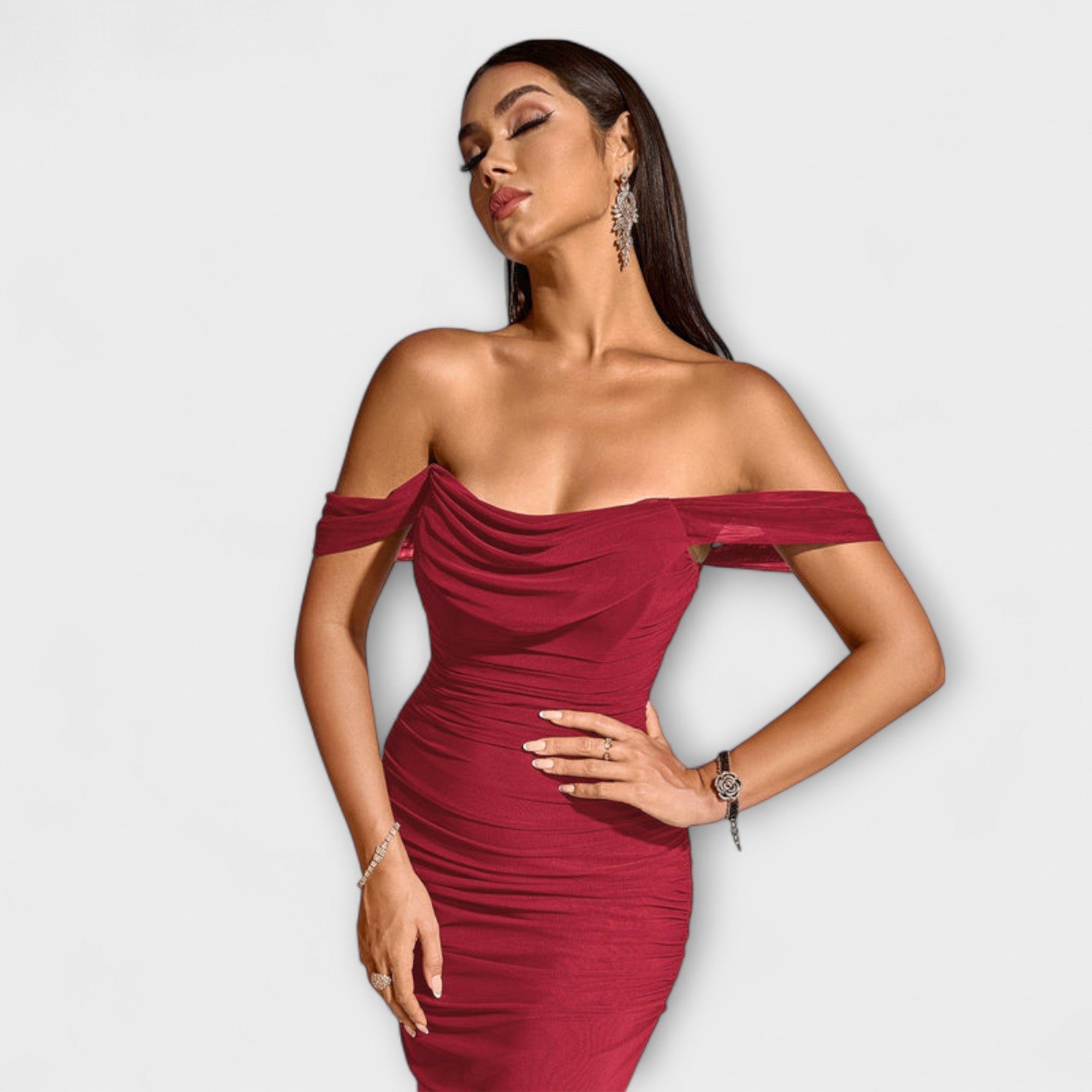 Ione - Abito Bodycon con Spalle Scoperte