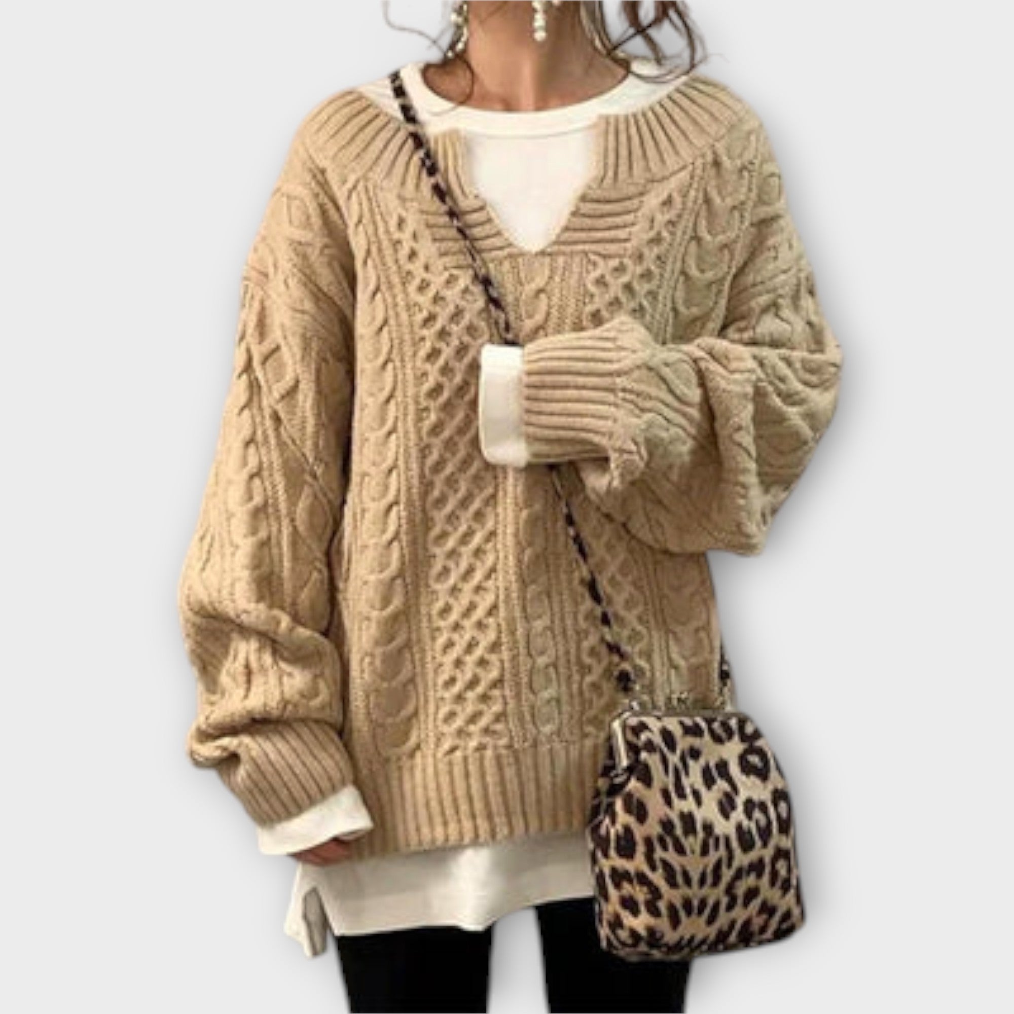 Maglione oversize con motivo a trecce