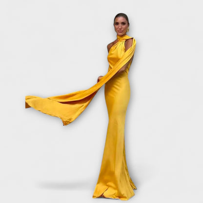 Elegante Maxibito Off-Shoulder Halter