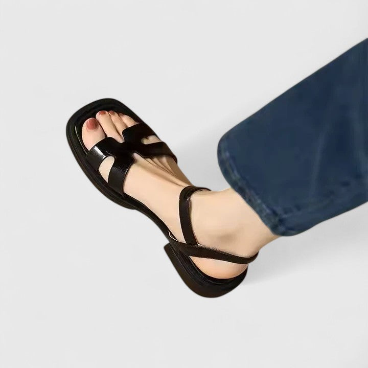 Deliane - Eleganti Sandali Piatte