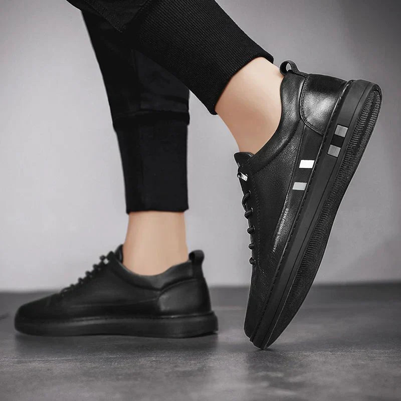 Elegante Sneaker aus echtem Leder