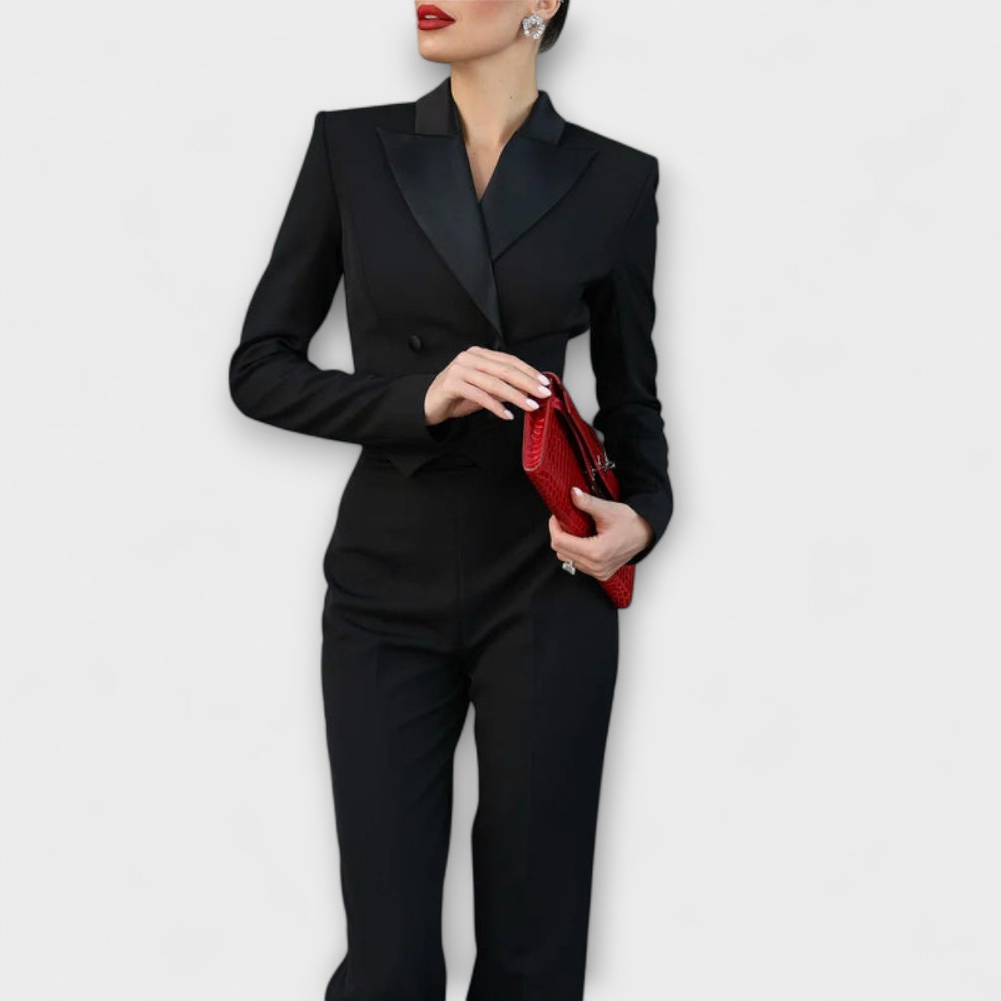 Noa - Set Blazer Corto con Perline Nere e Schiena Scoperta
