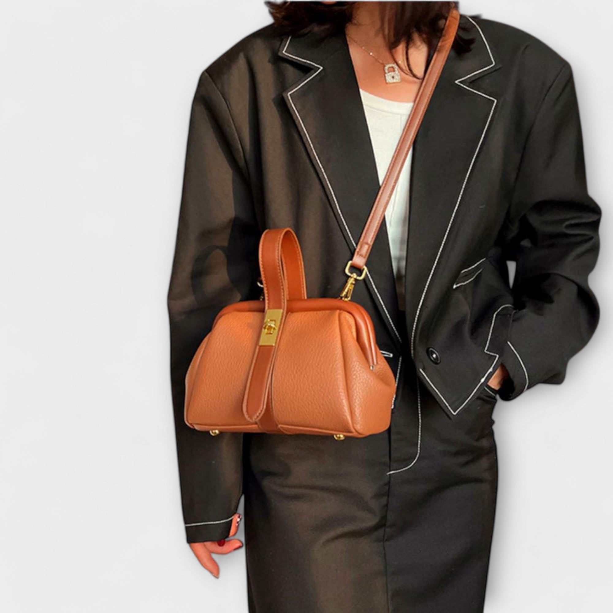 Aurellia. - Borsa Retro