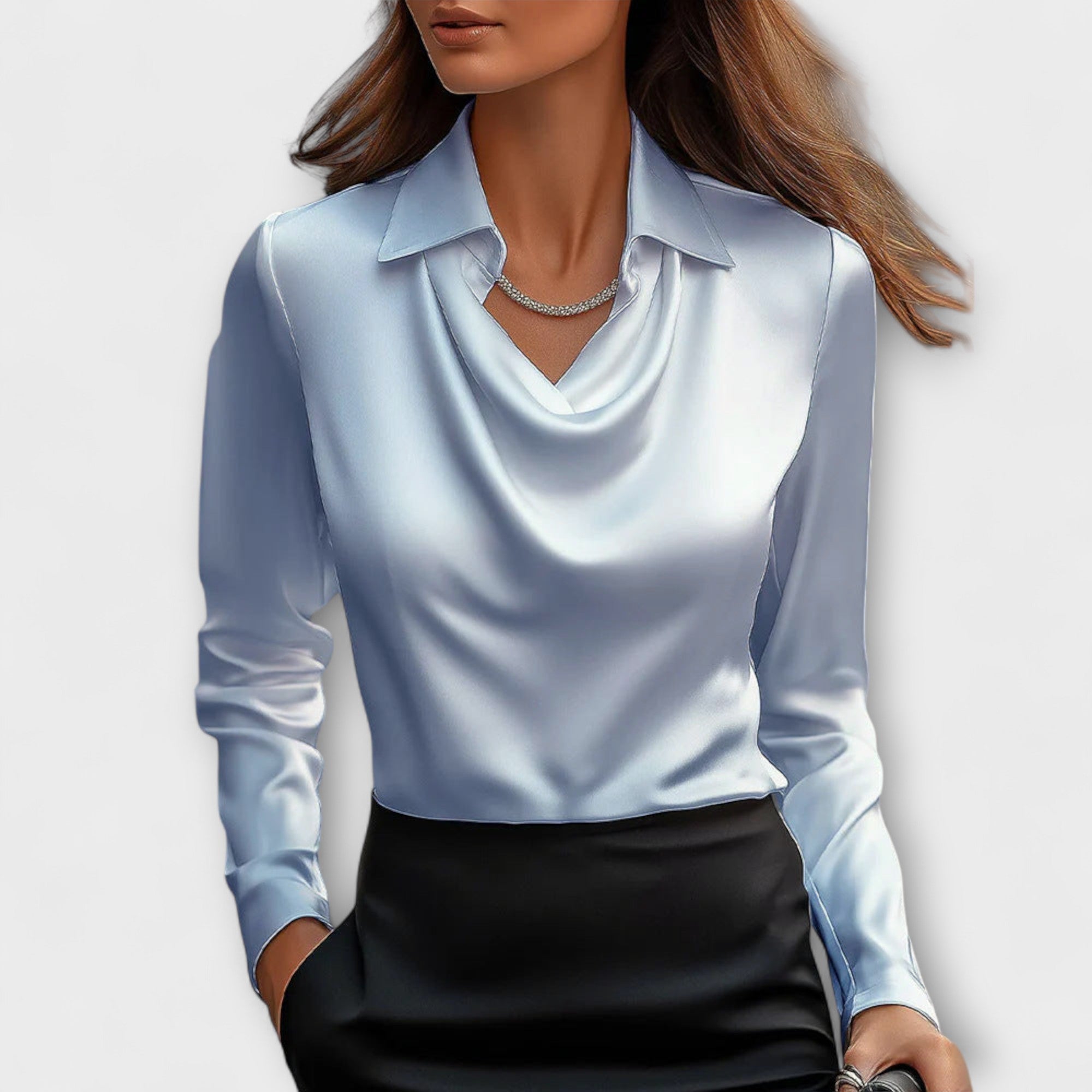 Camicia lucida con colletto arricciato