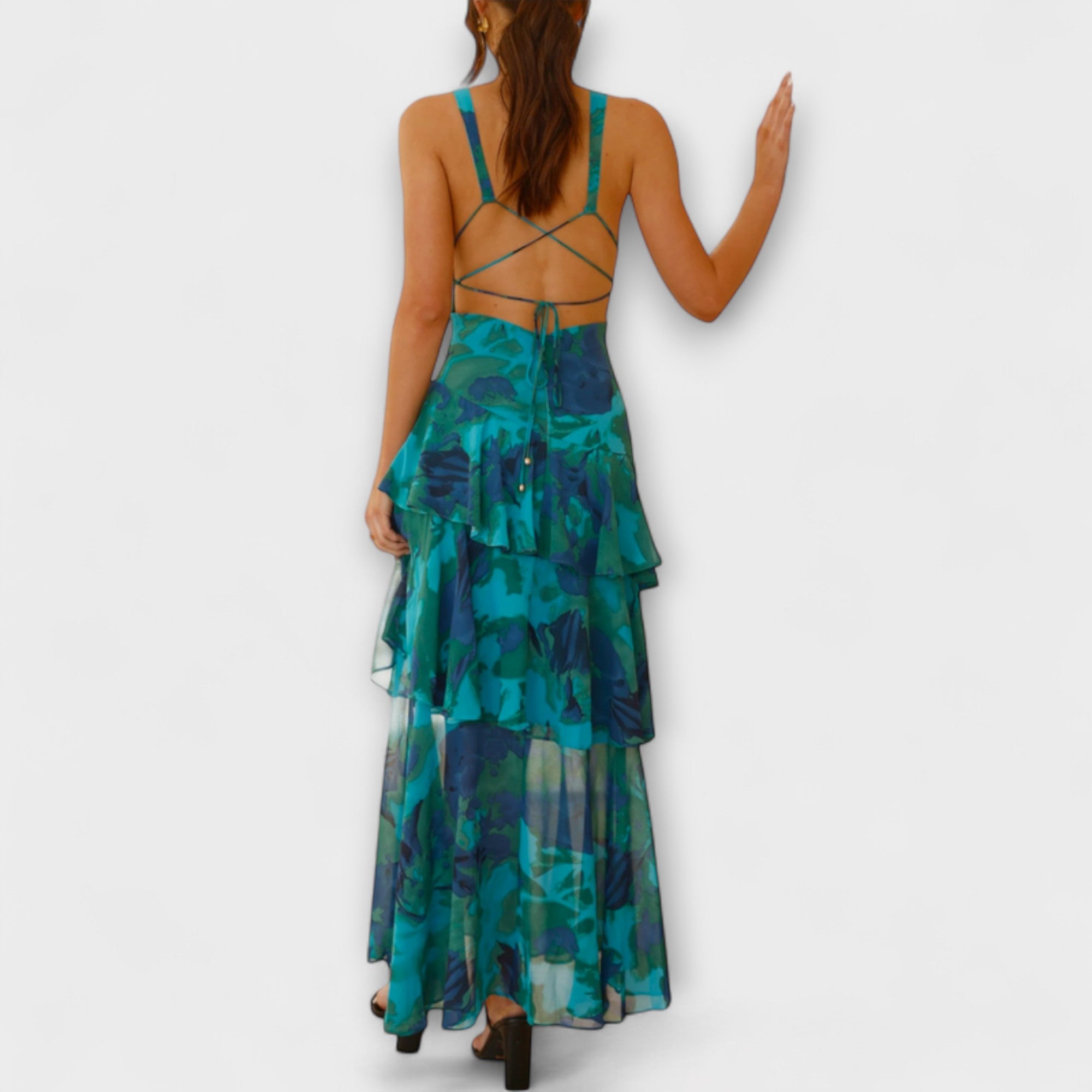 Domenica - Abito in chiffon con scollatura a V e strati fluidi