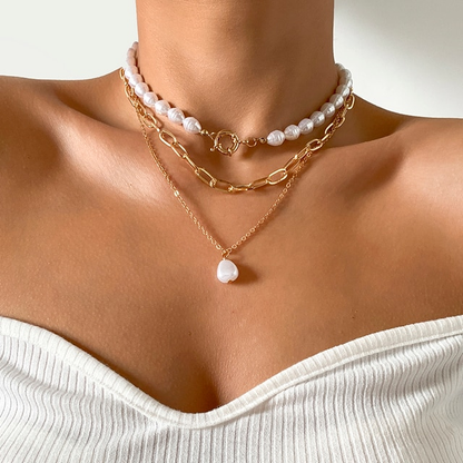 Collana di perle vintage in design a più strati